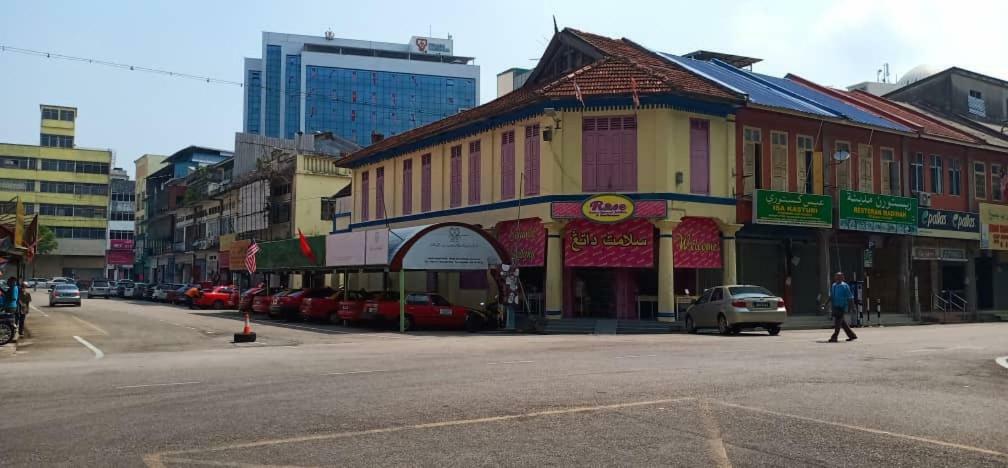 Mama Studio Inn Kota Bharu Exterior photo